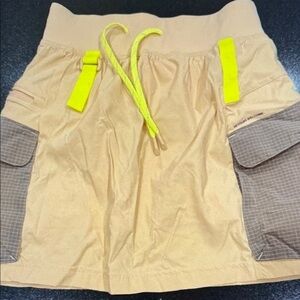 Lululemon Athletica Tan Skirt with Yellow Accent